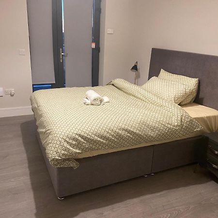 A Private Room,A Private Bathroom Dublin Exterior foto